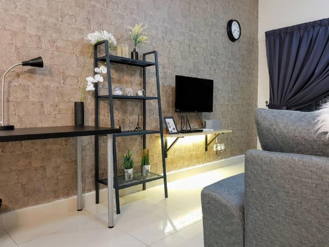 Puchong 8-12 pax 5min LRT Cozy Apartment IOI Mall Exterior foto